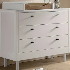 Babyzimmer Forrest: Babybett 60x120cm, Kommode mit Windelregal, Kleiderschrank - Weißbuche