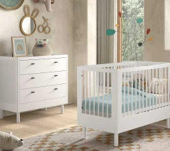 Kinder Vipack Babyzimmer Forrest: Babybett 60x120cm, Kommode - Buche