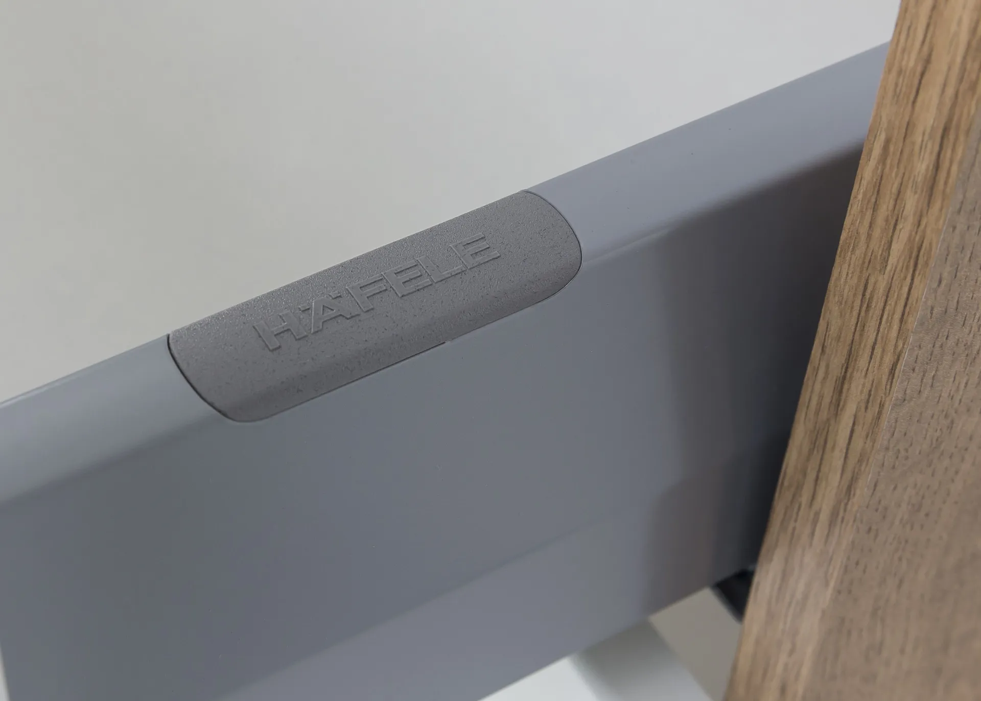 Held Badezimmerset Varese | Waschtisch und Spiegelschrank mit Beleuchtung | Wotan Eiche es Design