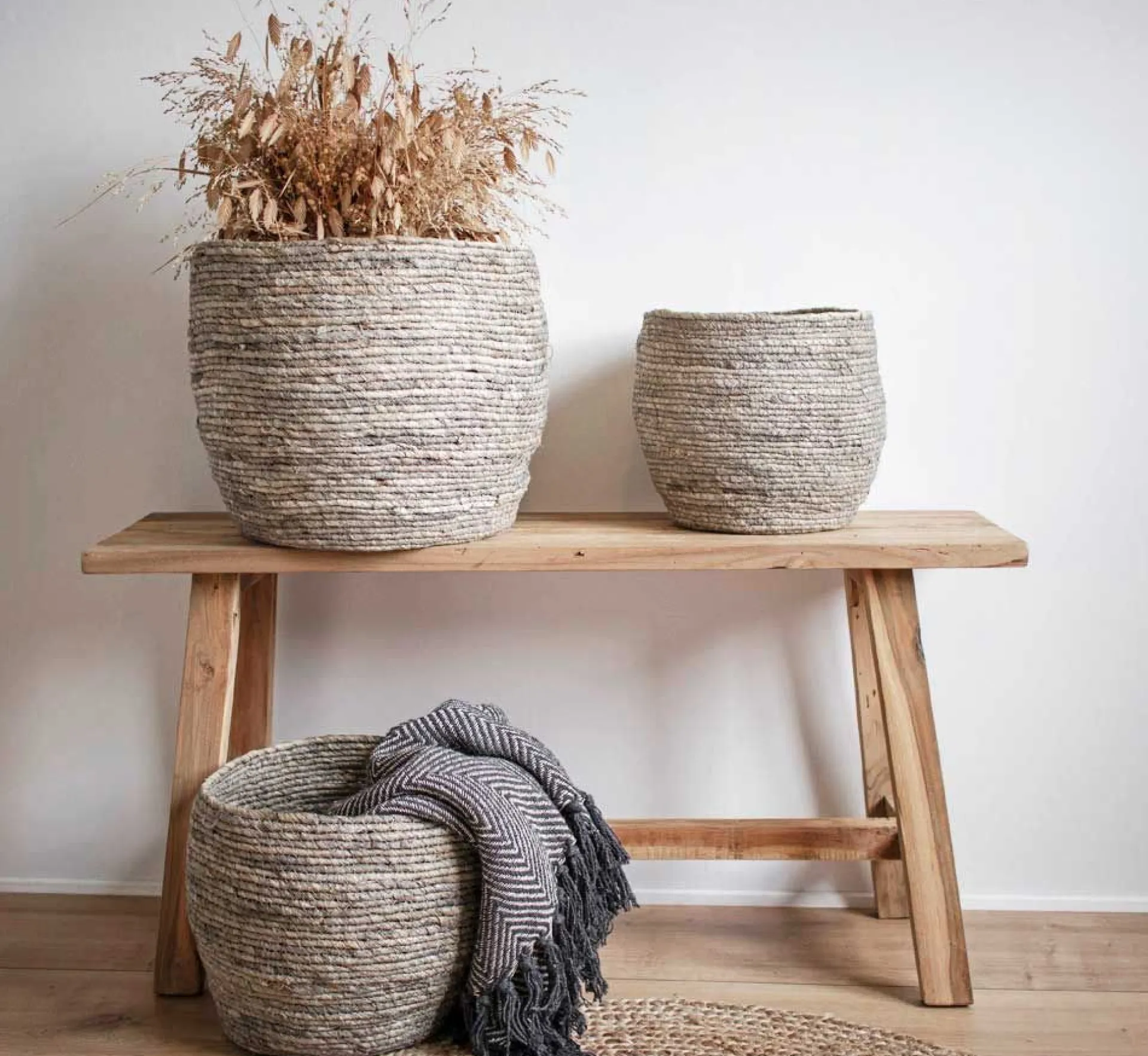 House Nordic Barcelona Bank aus Teakholz - 90x25x45 cm