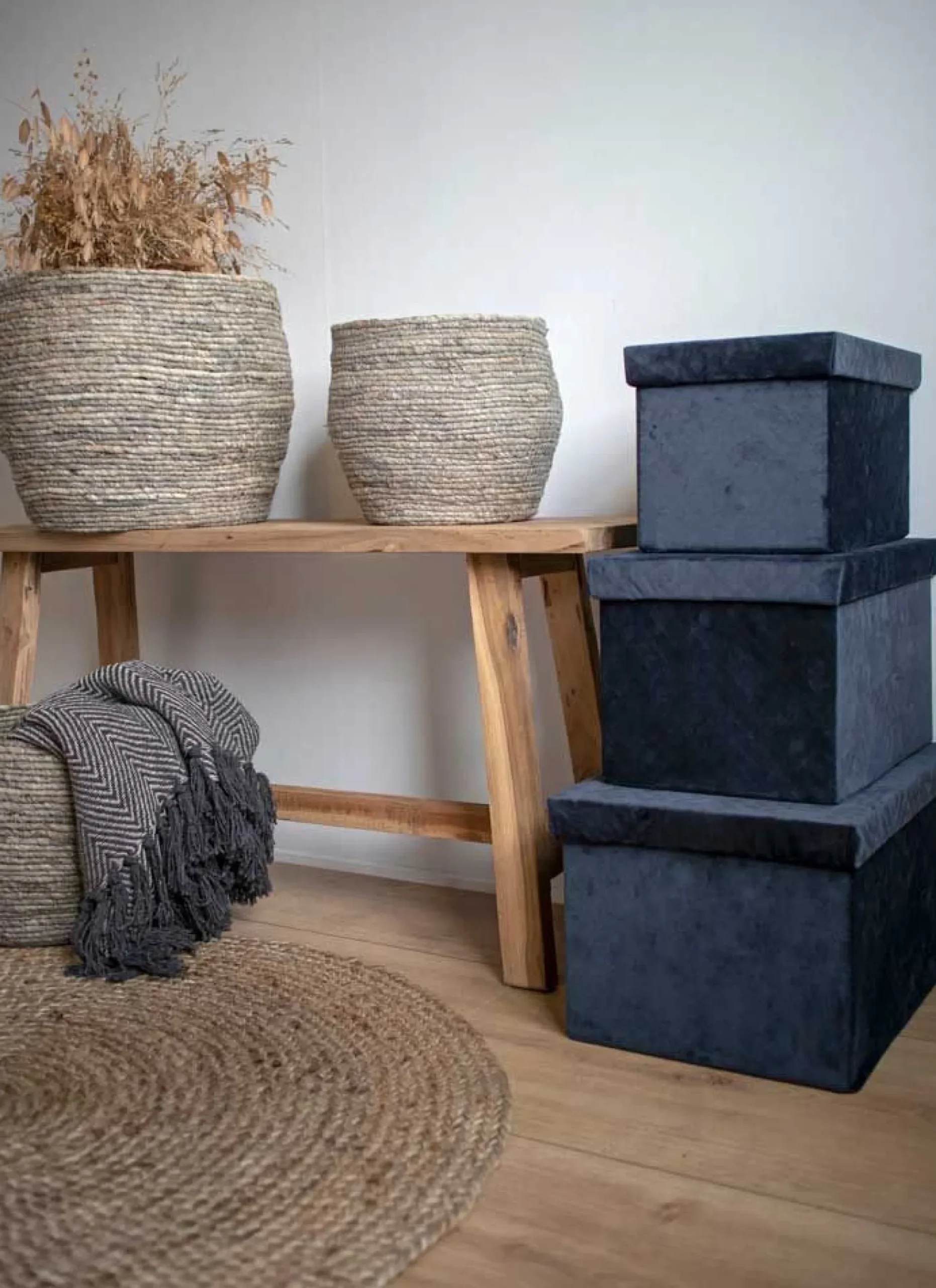 House Nordic Barcelona Bank aus Teakholz - 90x25x45 cm
