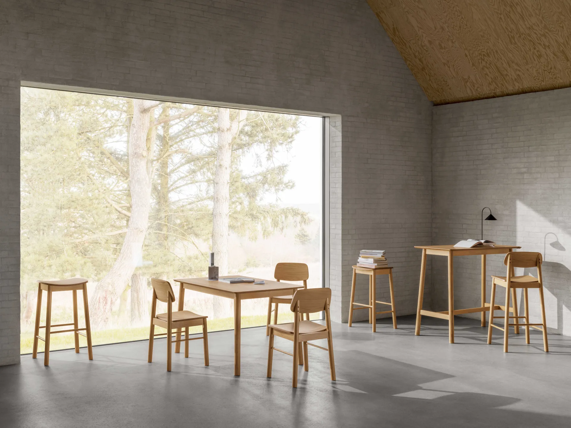 Emob Barhocker Barlow - 43x46x105cm - Eiche furniert