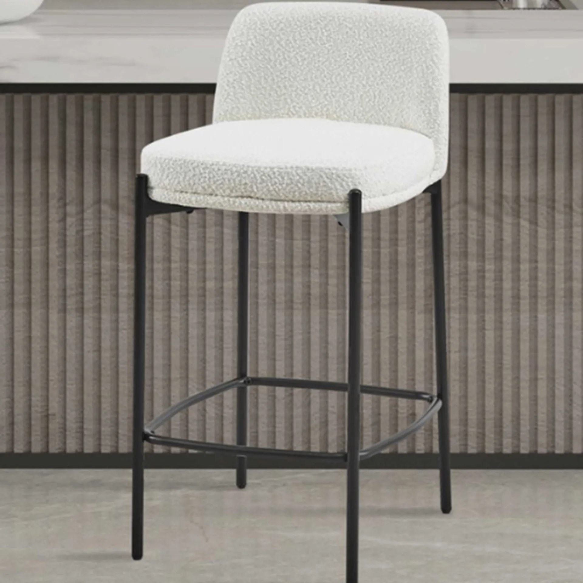 Rousseau Barhocker 'Ella' Stoff | Metallbeine | H 85 x B 37 x T 42 cm