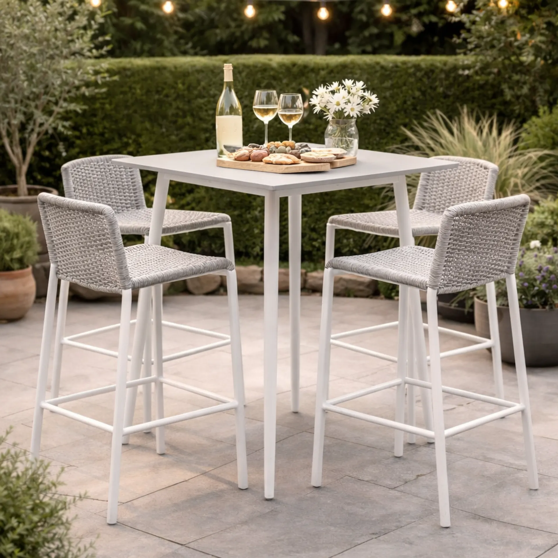 Gescova Bartisch Luca - Aluminium - 80x80 cm - Hellgraue Keramikplatte