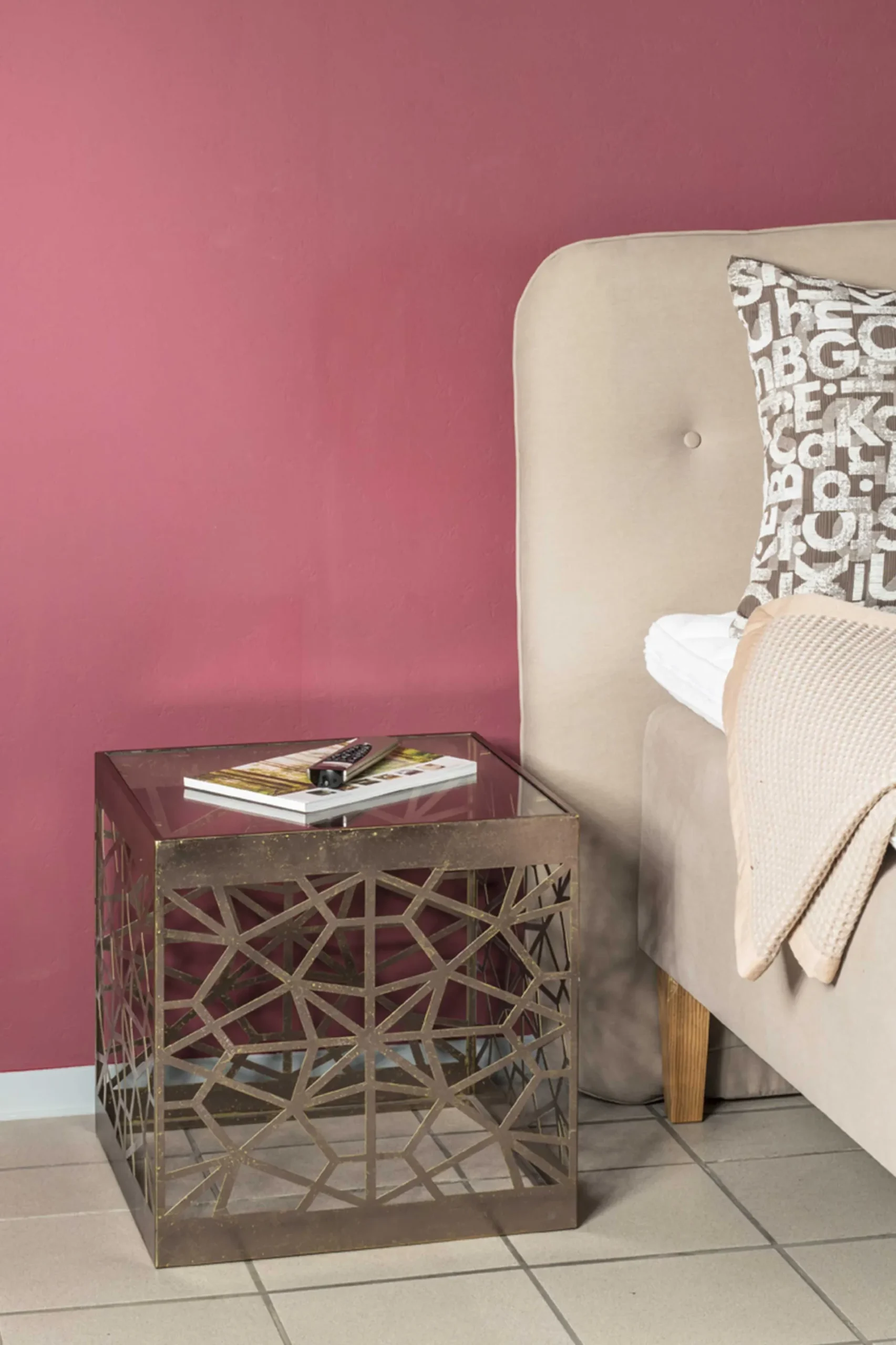 Haku Beistelltisch | 50 x 50 x 50 cm |