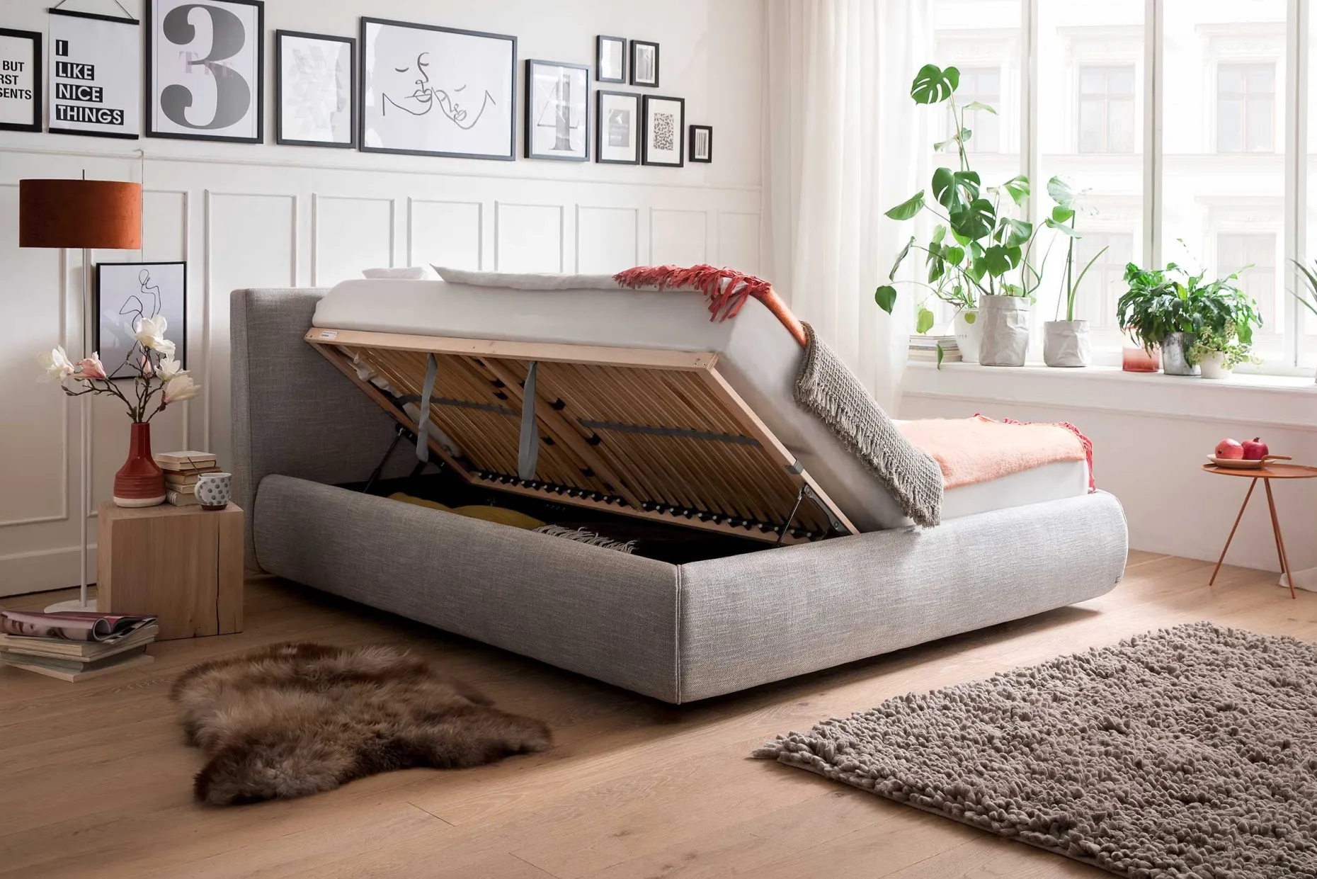 Bett mit Stauraum Celine 180x200 - hellgrau