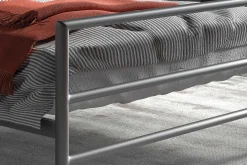 Bett Sandro 140x200 - grau