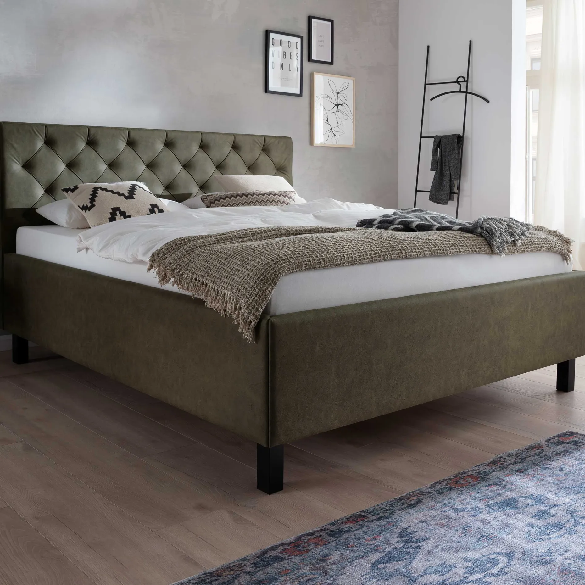 Bett San Marino 160x200cm mit Stauraum Kunstleder - grün/schwarz