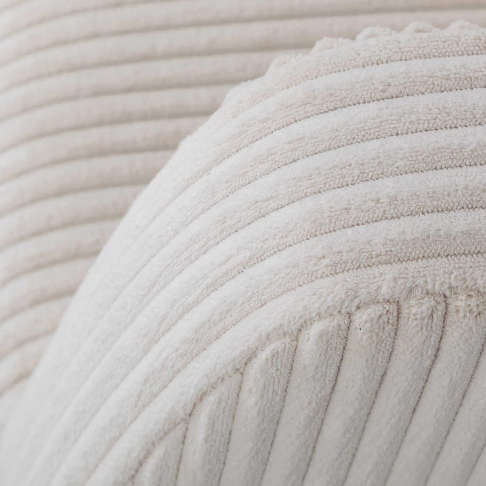 PGS Chip Ecksofa links - 192x137x82cm - gerippter Samt