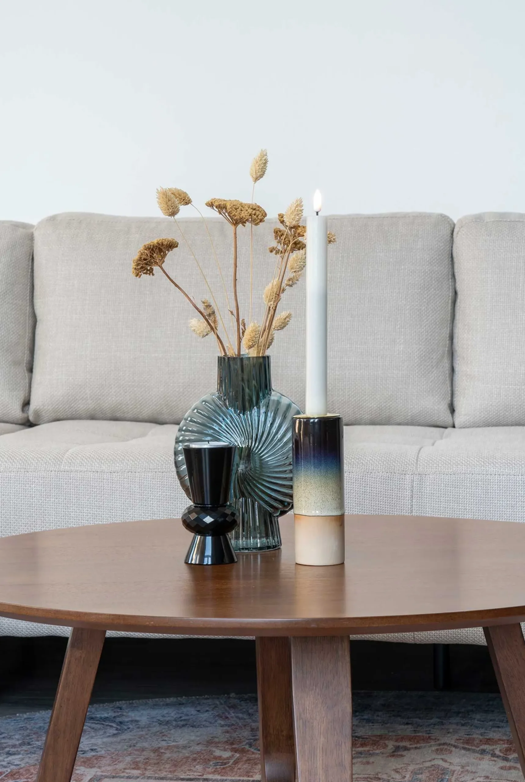 House Nordic Couchtisch aus em Nussbaumfurnier Ø75x36 cm
