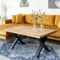 House Nordic Couchtisch aus Eiche Natur mit gewellter Kante