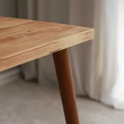 Emob Cozy Schreibtisch | Kiefernholz | Eiche