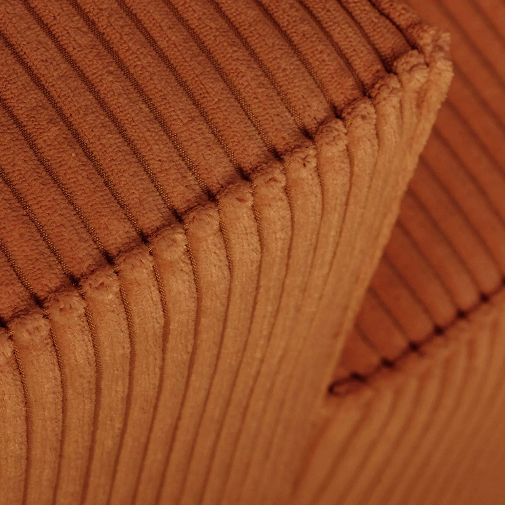 PGS Ecksofa Josh rechts - mit Stauraum - terracotta gerippter Samt