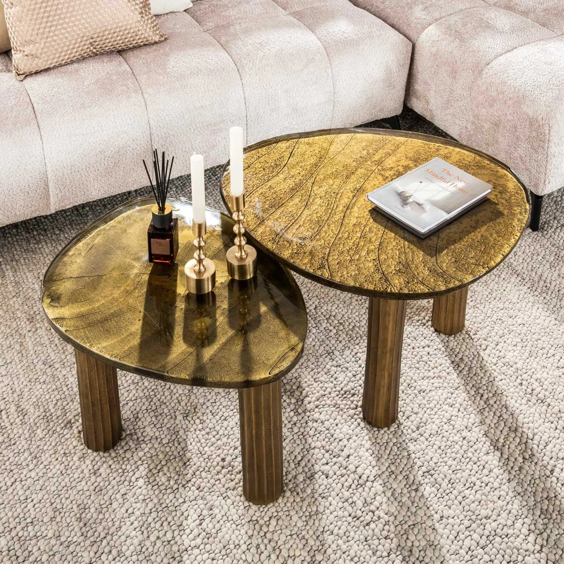 Emob Eclipse M Couchtisch in Antik