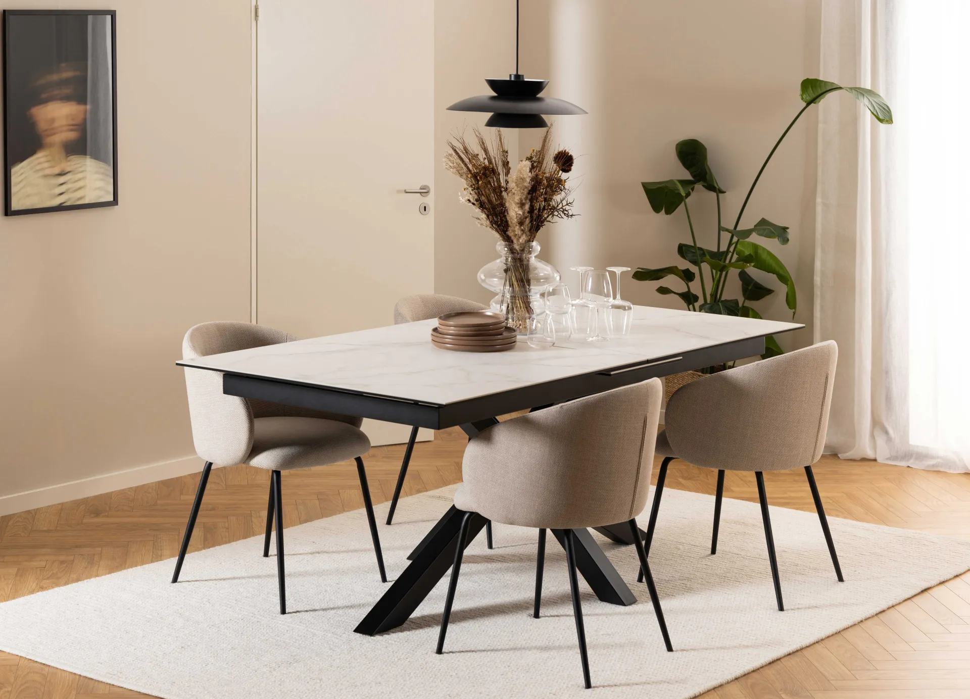 Emob Eleanor Esszimmerstuhl - Stoff -