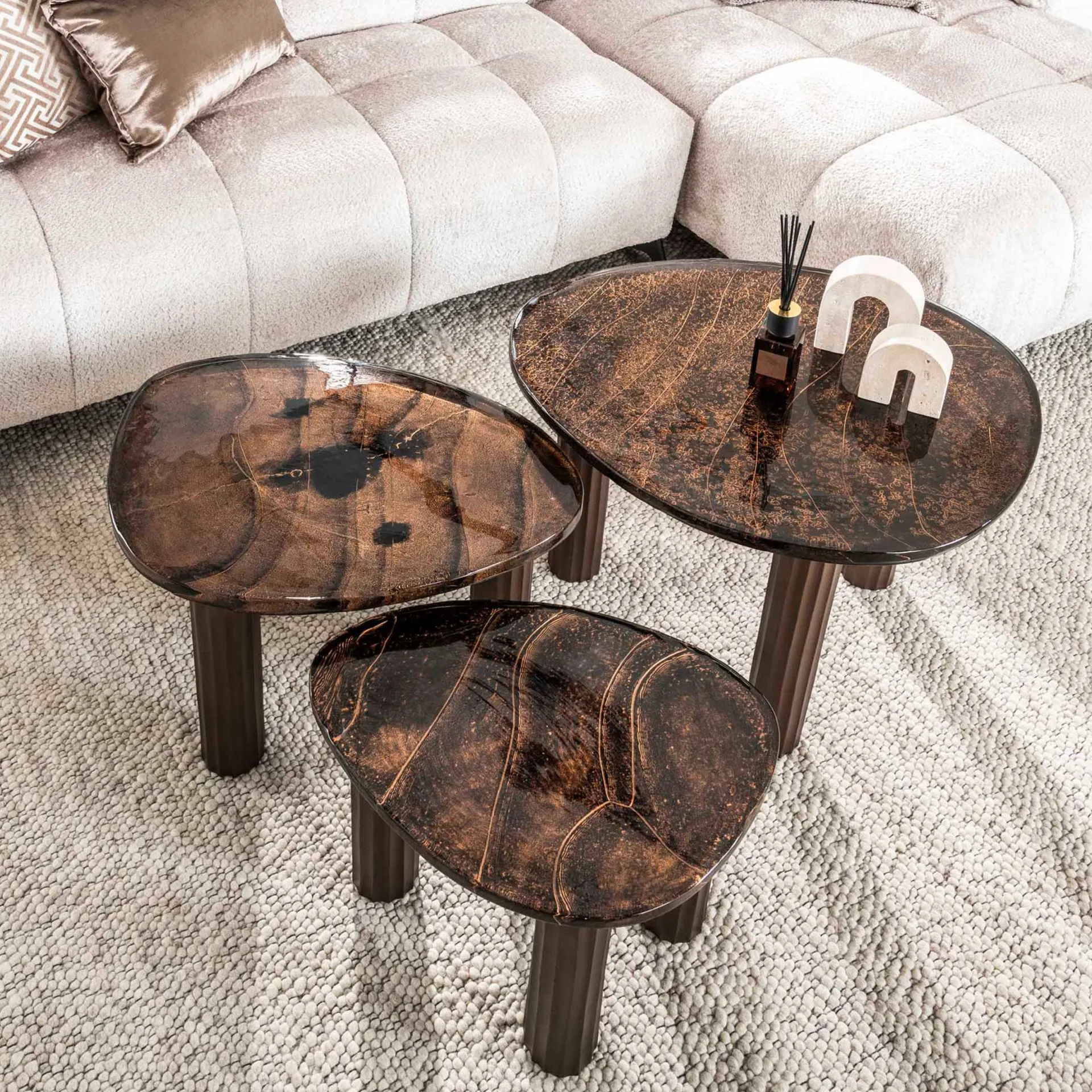 Emob eleganter Eclipse S Couchtisch in Antik-
