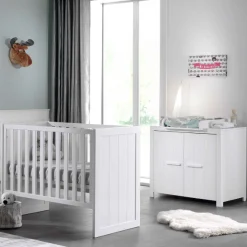 Kinder Vipack ErikBabyzimmer : Babybett 60x120cm, Kommode, Wickeltisch -