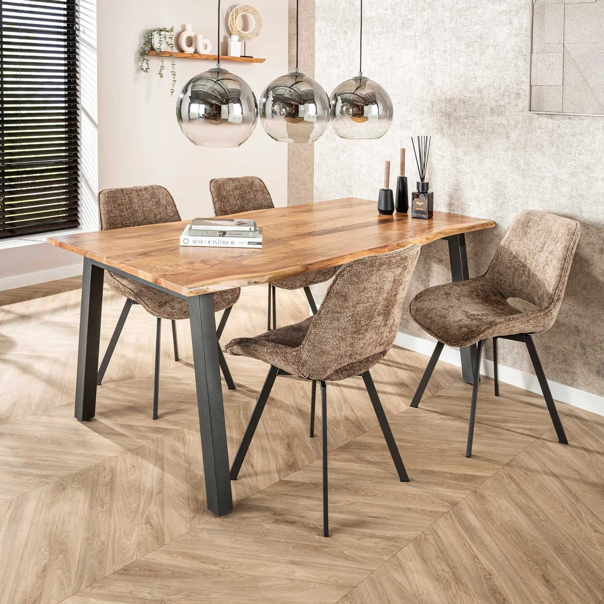 Emob Esszimmer-Drehstuhl Nuria - champagnerfarbener Chenille-Stoff