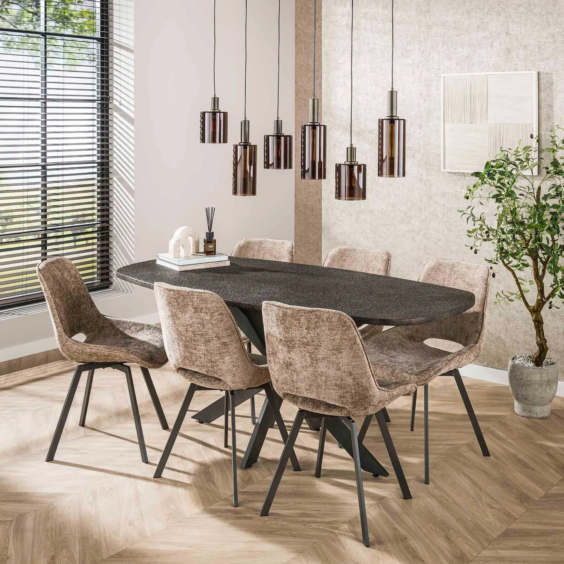 Emob Esszimmer-Drehstuhl Nuria - champagnerfarbener Chenille-Stoff