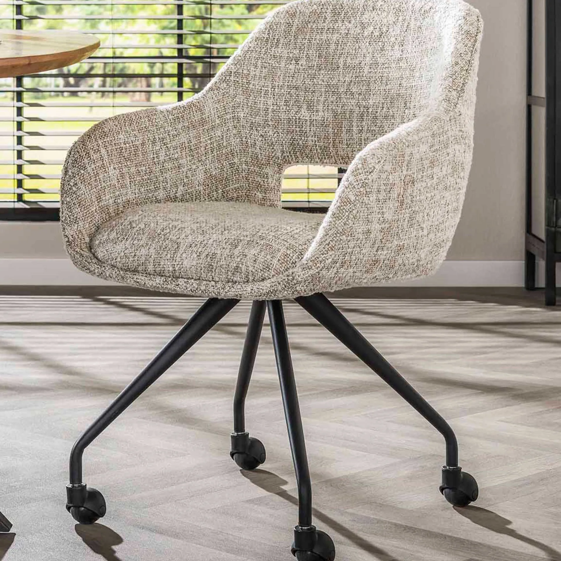 Emob Esszimmerstuhl Spring - 60x62x82cm - mit Rollen - creme
