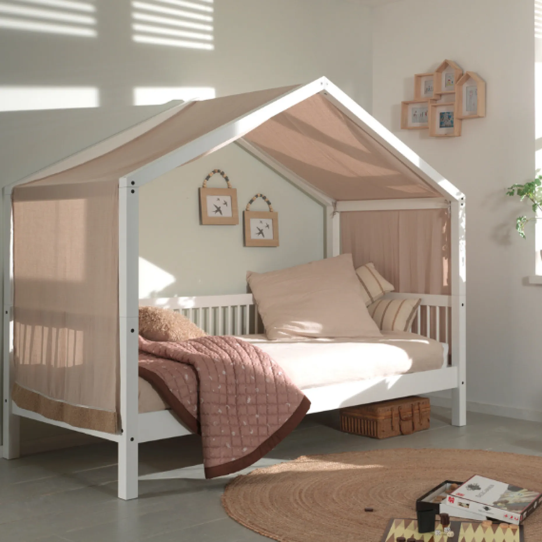 Forrest Hausbett 90x200 mit Bettzelt - Massivholz Buche - weiß/rosa