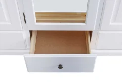 Garderobe Karel