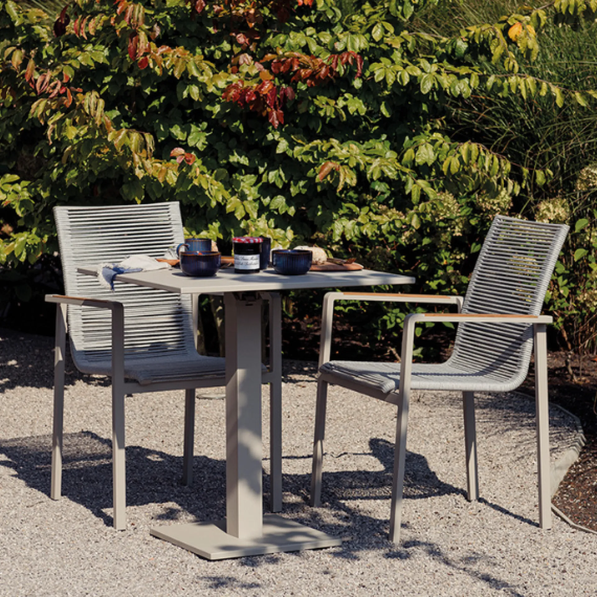 Gescova Gartenstuhl Arriba - Aluminium mit Teak - 55x60x87cm