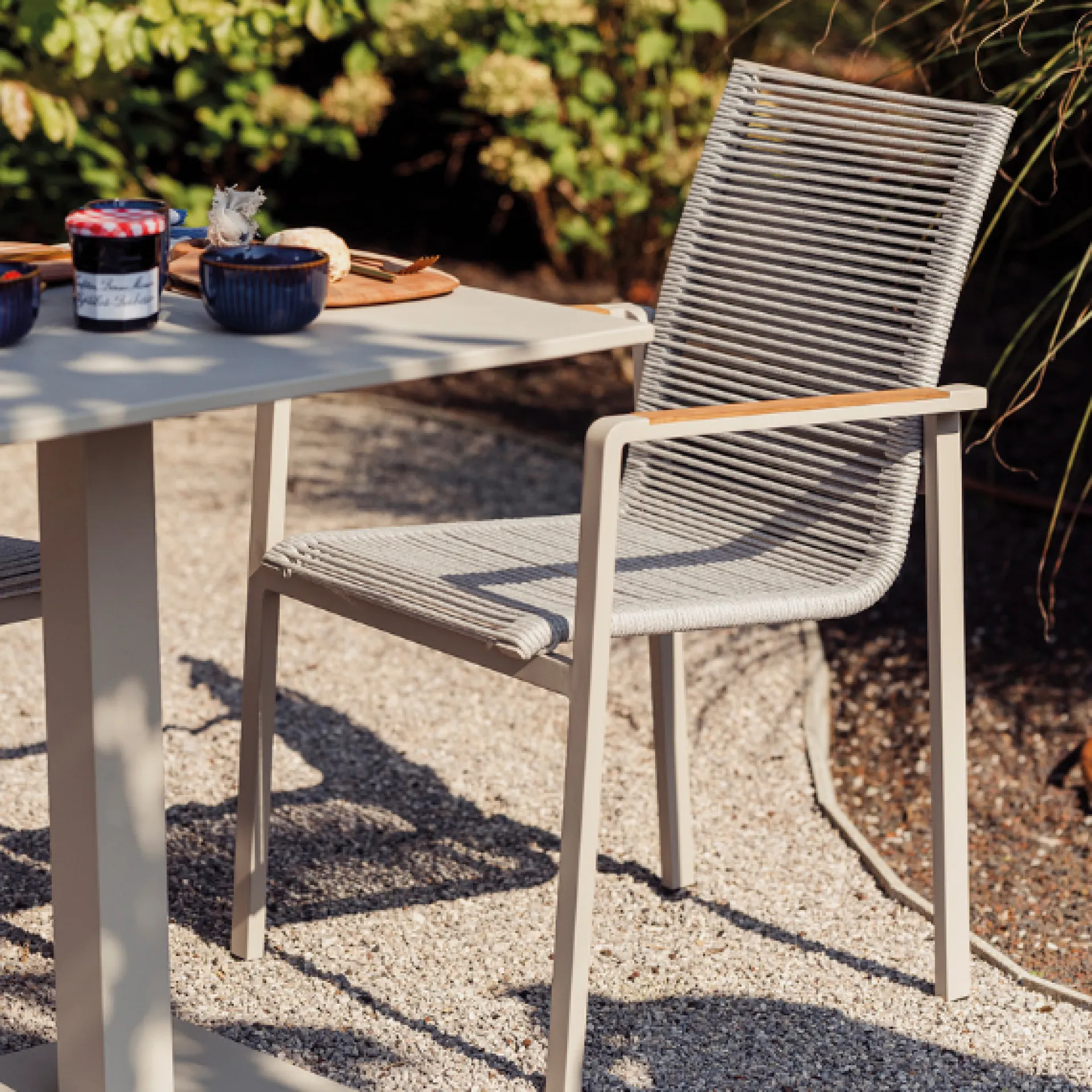 Gescova Gartenstuhl Arriba - Aluminium mit Teak - 55x60x87cm