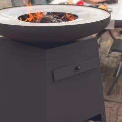 Redfire Grill mit Holzlagerung Oryx Stahl -