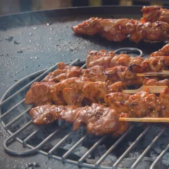 Redfire Grill mit Holzlagerung Oryx Stahl -