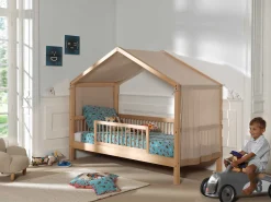 Hausbett Forrest 90x200 mit herunterklappbarem Schutzgitter und Bettzelt - Buche/Rosa