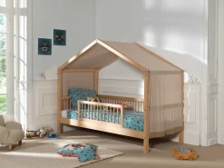 Hausbett Forrest 90x200 mit herunterklappbarem Schutzgitter und Bettzelt - Buche/Rosa