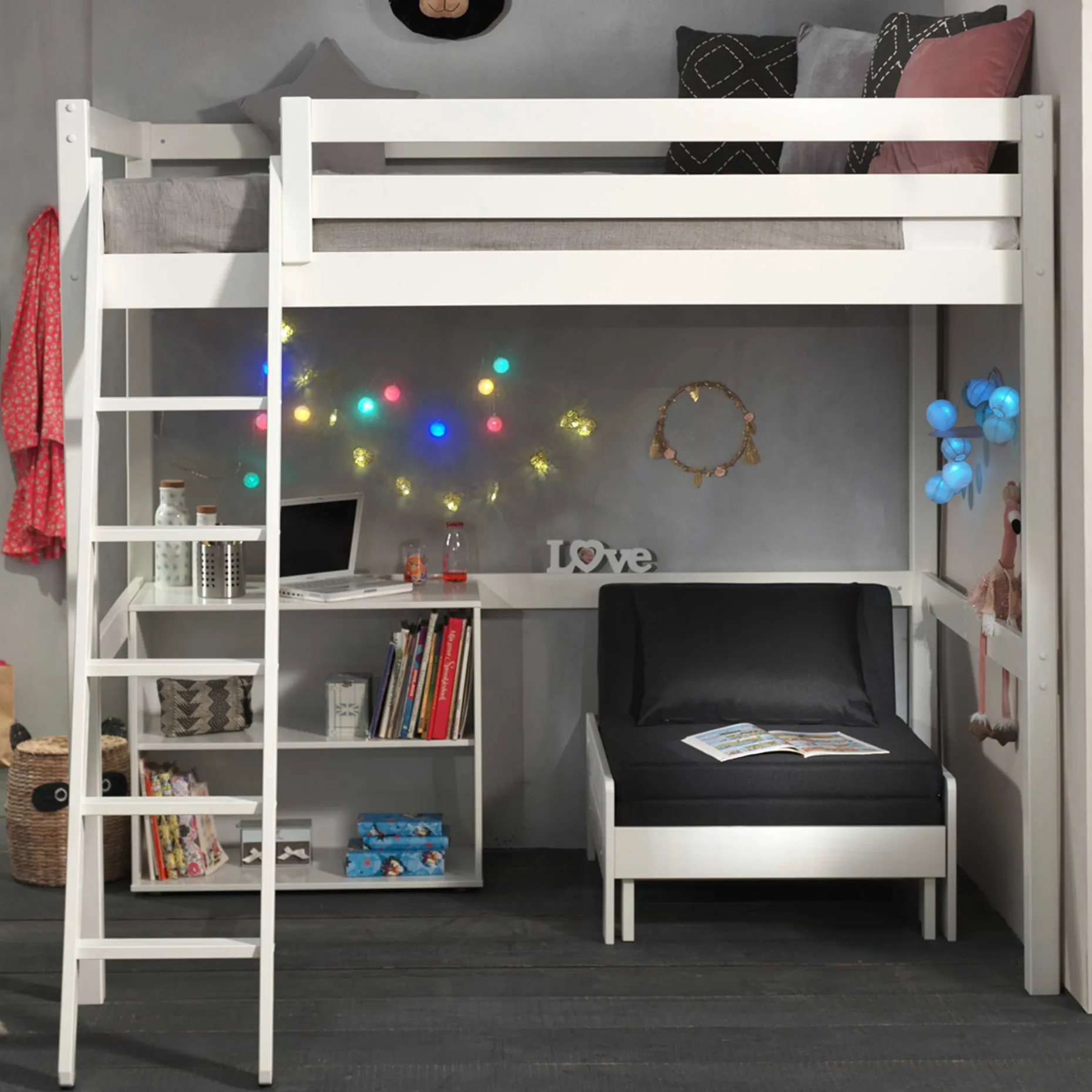 Hochbett Claire 140x200cm mit Bücherregal und Schlafsofa - weiß