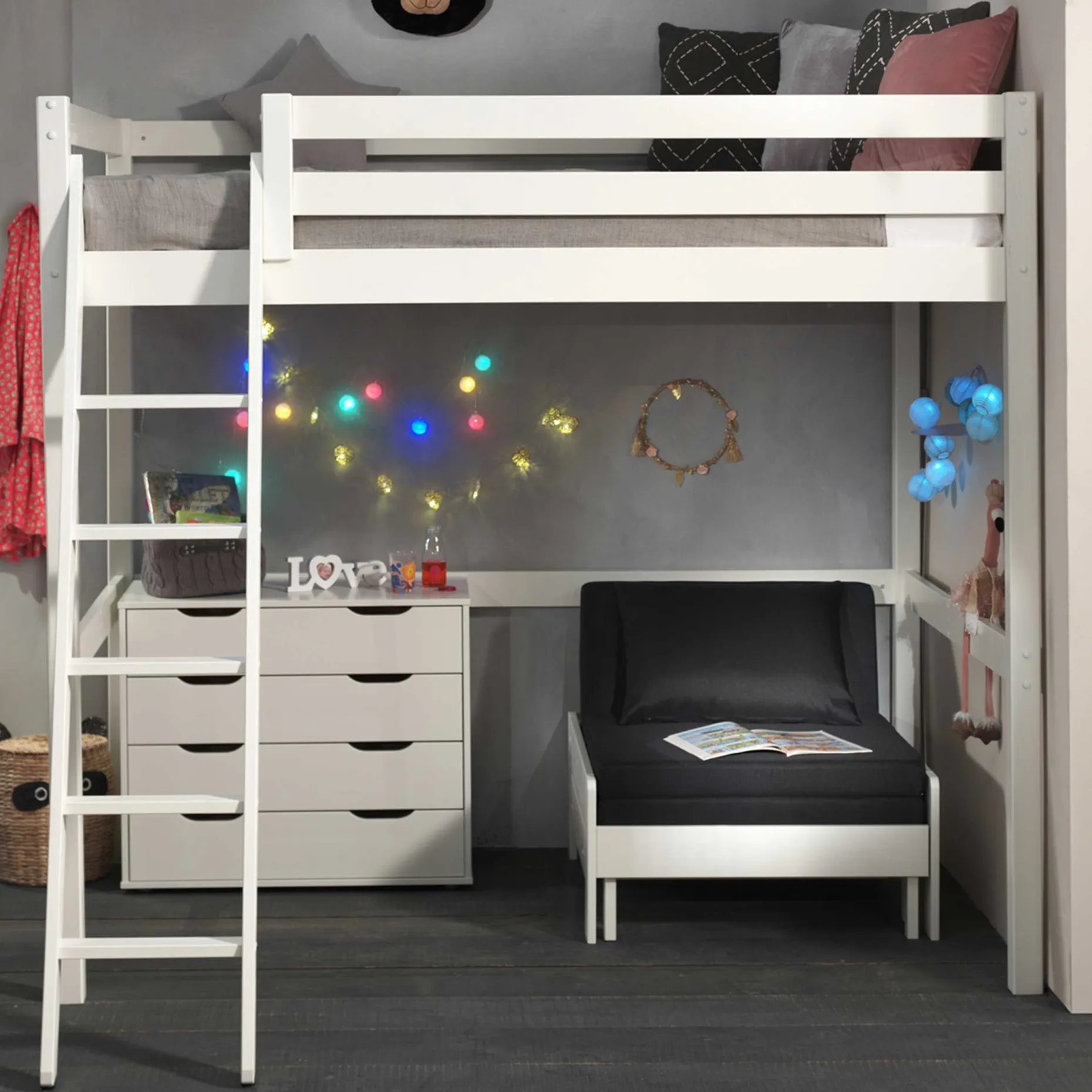 Hochbett Claire 140x200 mit Schlafsofa und Kommode - weiß