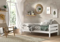 Hüttenbett Maggie - 90 x 200 - Kiefer massiv - weiß