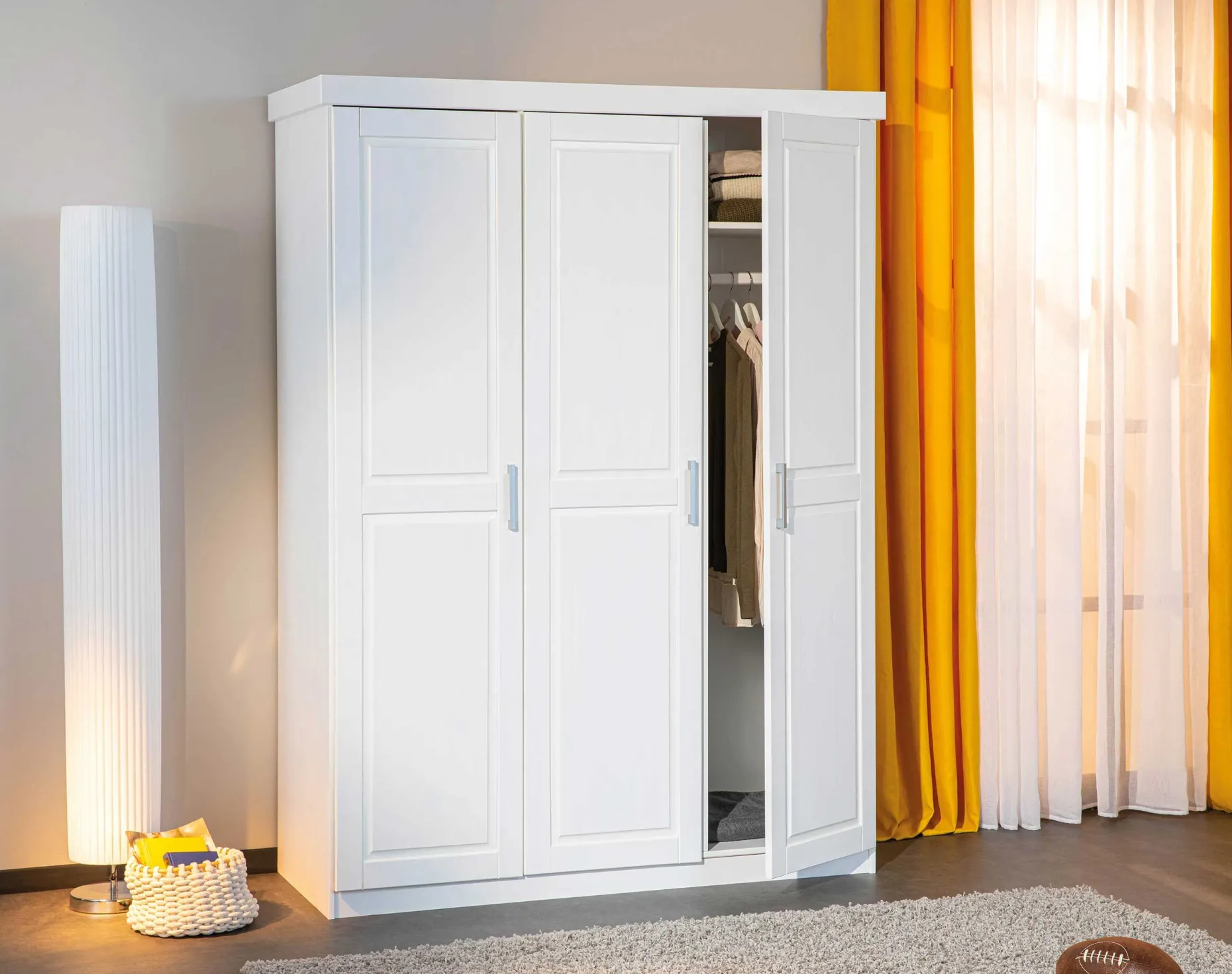 Kleiderschrank Leon mit 3 Türen - weiß