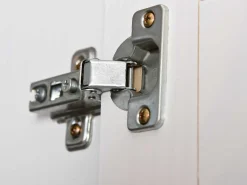 Kleiderschrank Leon mit 2 Türen - weiß