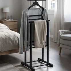 Kleiderständer mit Hosenbügel | Schwarzes Design