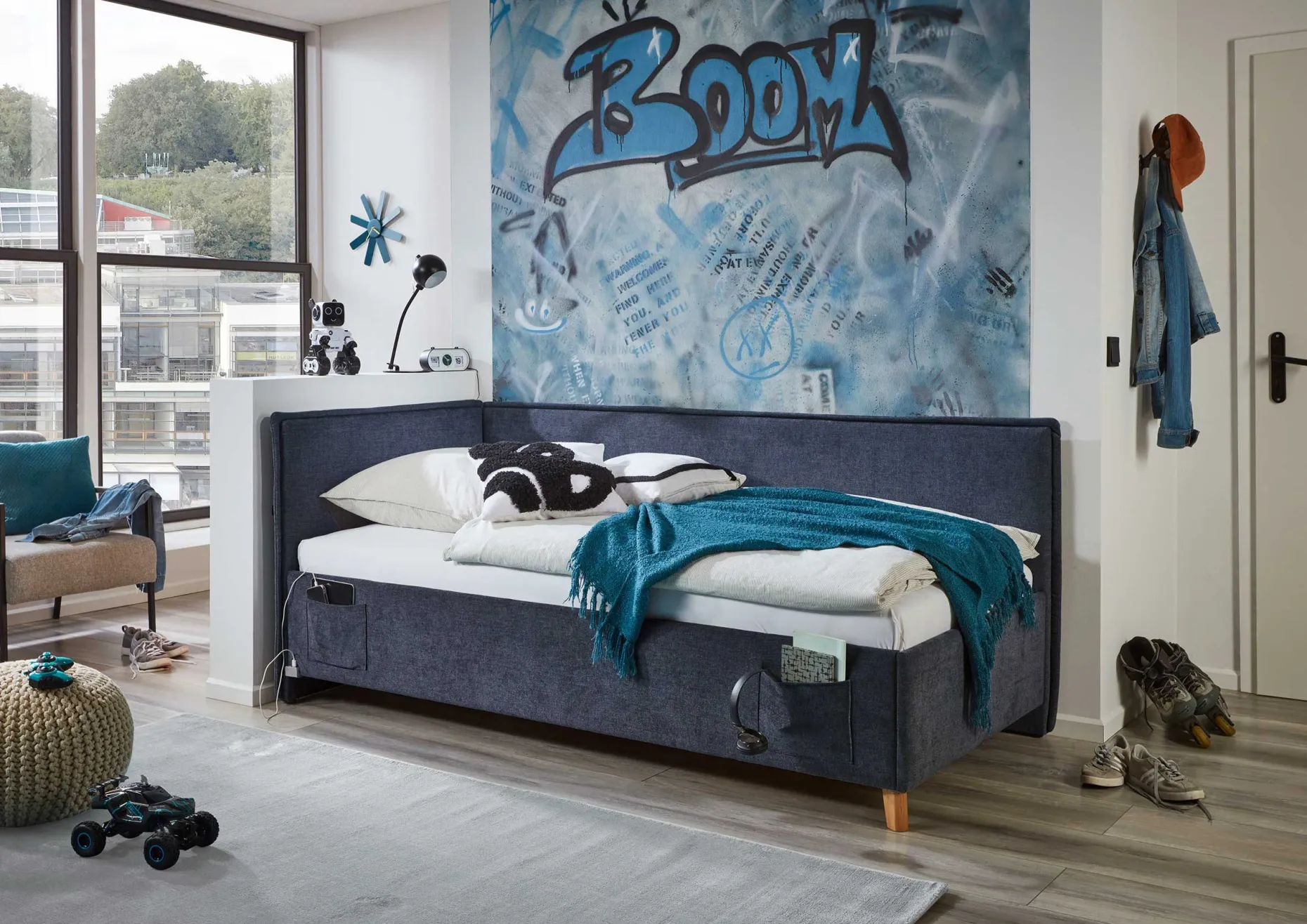 Kofferbett Ollie | Mit Rückenlehne | 140 x 200 cm | marineblaues Design