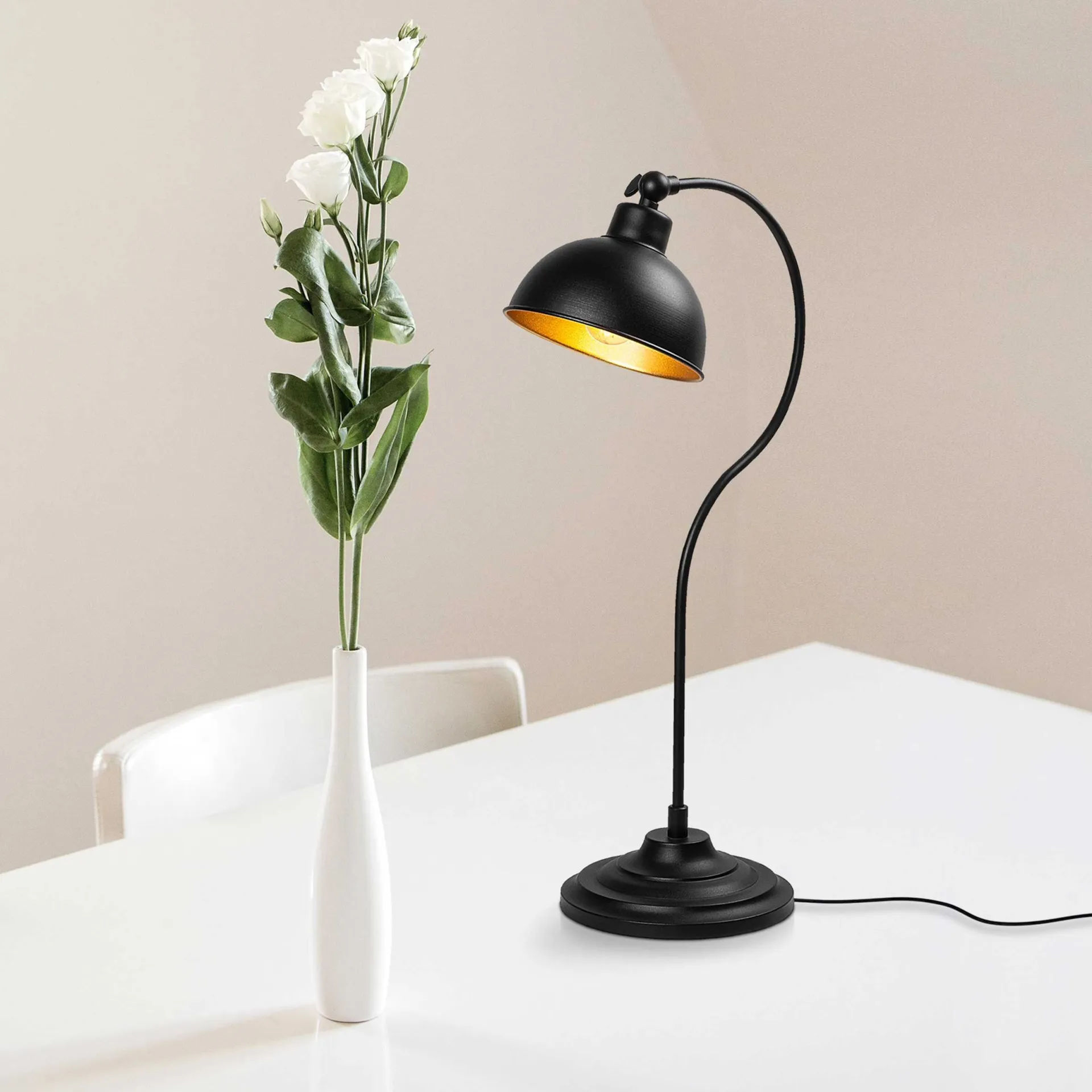 Emob Konika Tischlampe | METALLGEHÄUSE |