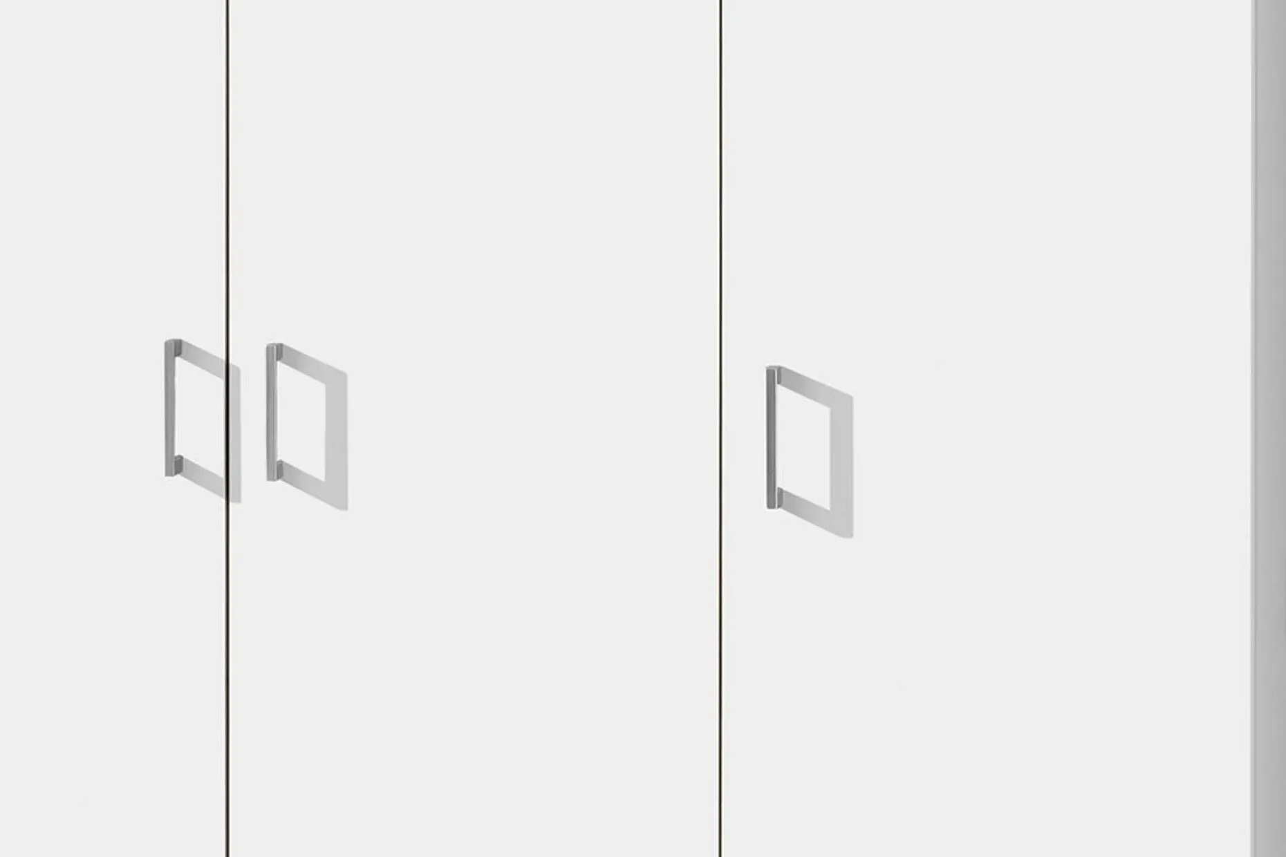 Lagerschrank Ray 120cm mit 3 Türen und 4 Einlegeböden - weiß