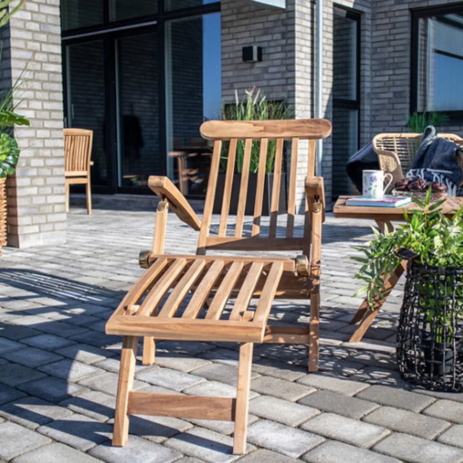 House Nordic Liegestuhl Arrecife Teak - Natur
