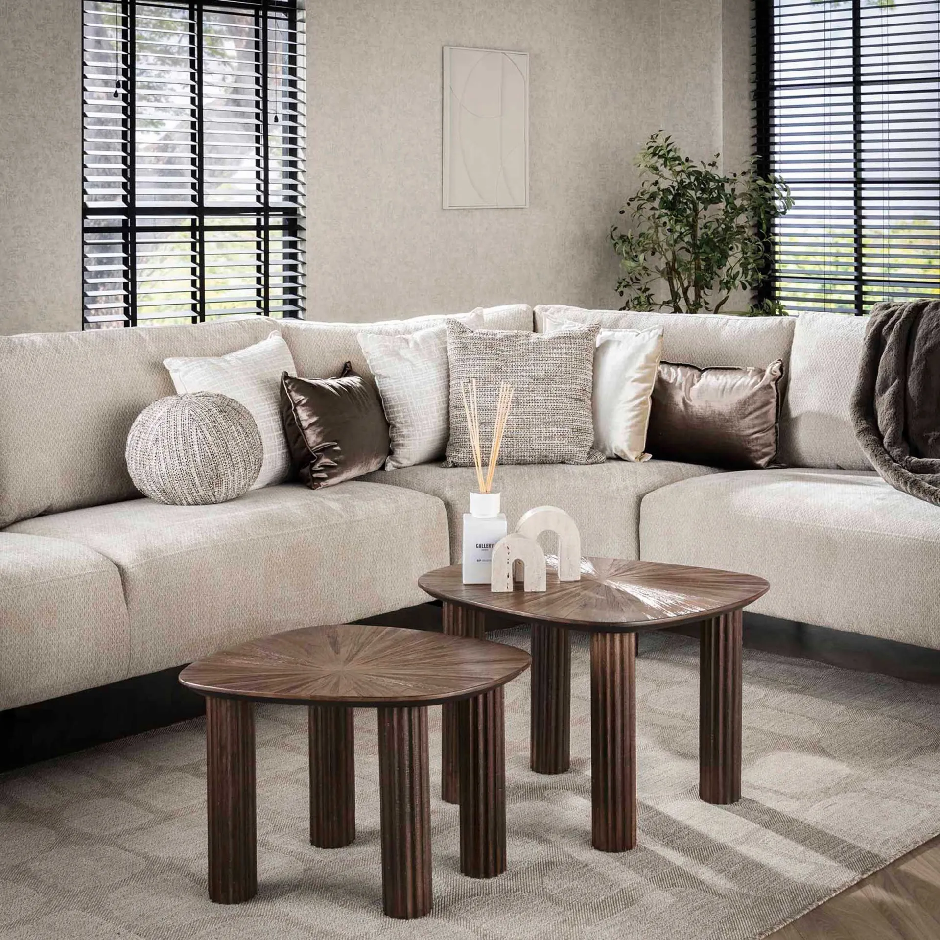 Emob Maya Teak Rechteckiger Couchtisch - Massiv Teak Espresso (2er Set)".