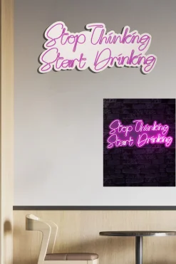 Emob Neon Graph Dekorative LED-Beleuchtung aus Kunststoff | | 34 x 78 x 2 cm