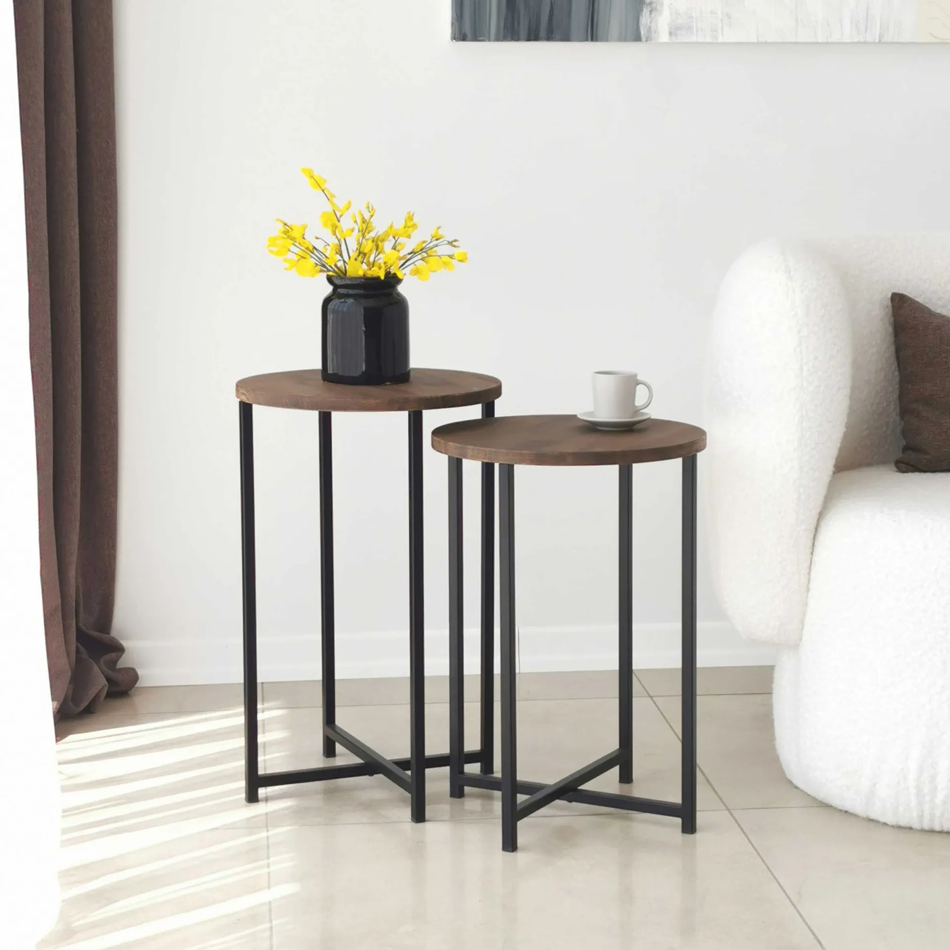 Emob Neta Couchtisch | Kiefernholz | Walnuss