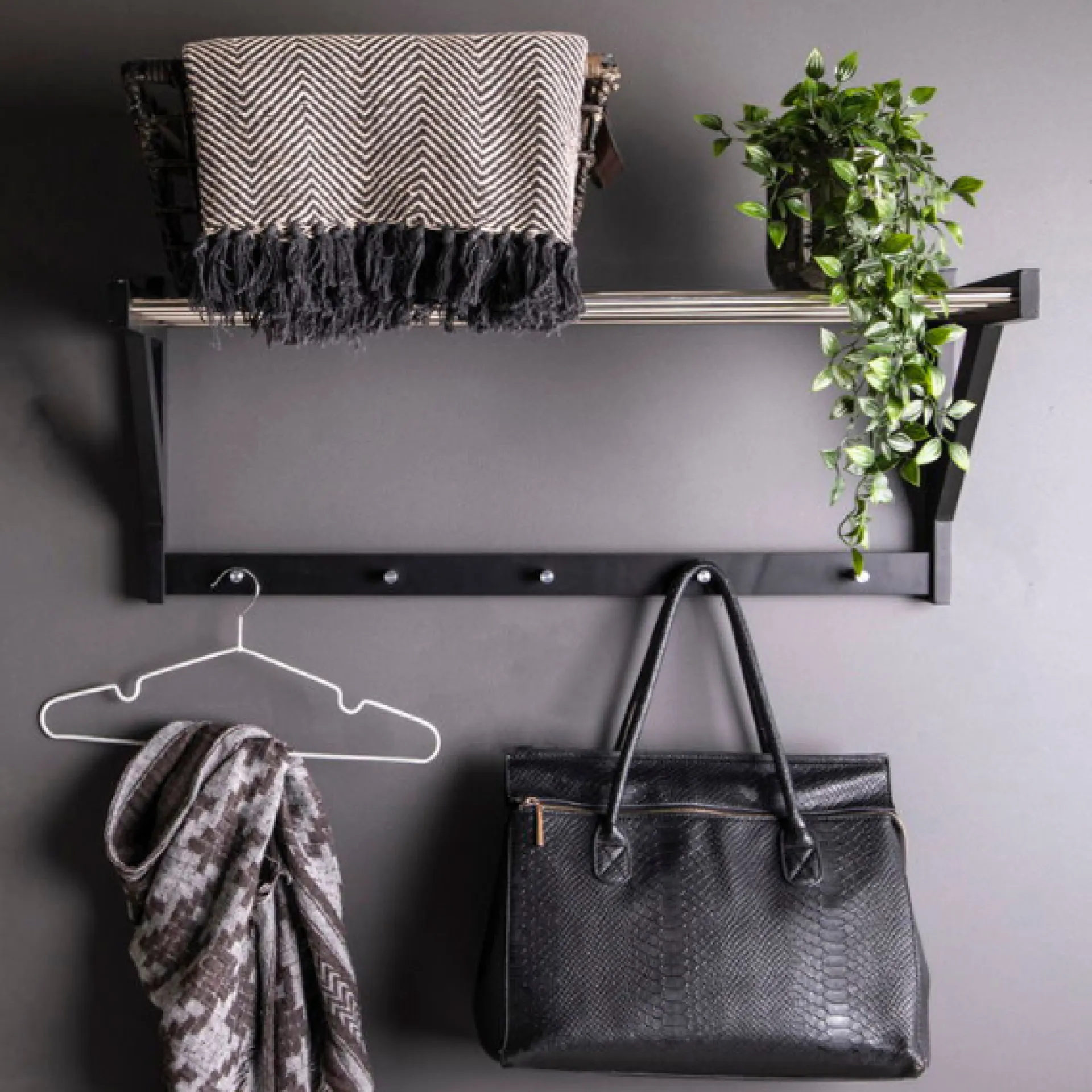 House Nordic Padova Hutablage - | Pappelholz und Stahl
