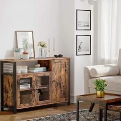 Rustikaler brauner Stahl-Lagerschrank mit Montagesatz