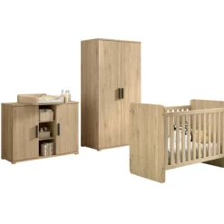 SammieBabyzimmer : Ausziehbett, Kommode mit Wickeltisch, Kleiderschrank - Eichendekor