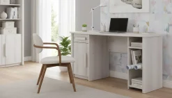 Kinder Gautier - Gami Schreibtisch Morris 136cm mit 1 Tür, 1 Schublade und 3 Fächern - gebleichte Helvezia-Eiche