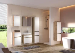 Spiegelschrank Luna 60cm mit 3 Türen und LED-Licht - Eiche